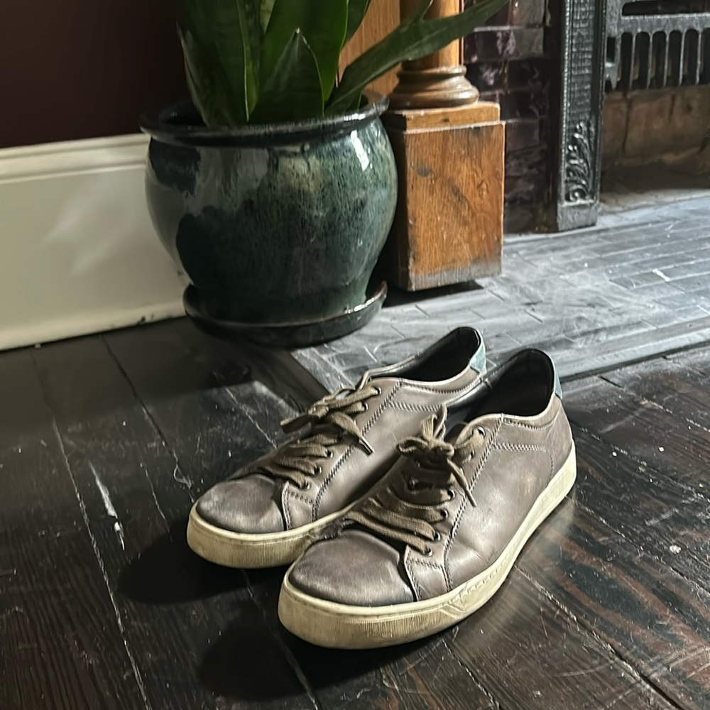 Magnanni leather shoes 10.5